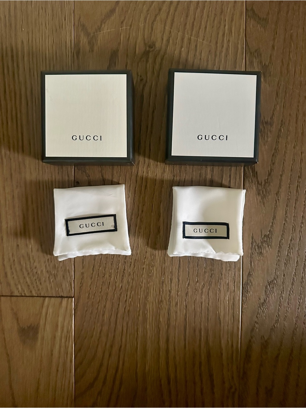Gucci box bundle
Authentic in excellent condition